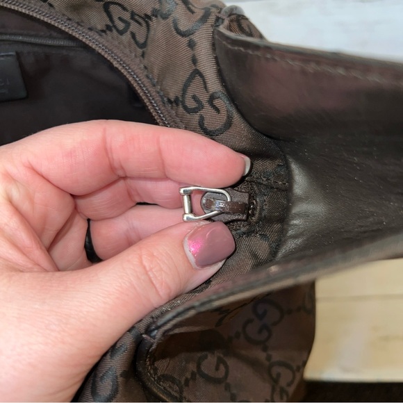 Pre-Loved Gucci GG Denim Brown Canvas Shoulder Bag - Picture 7 of 8